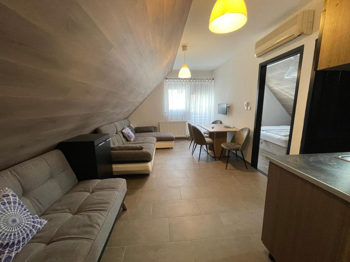 Smeraldo Apartmanok ชิโอฟก ภายนอก รูปภาพ